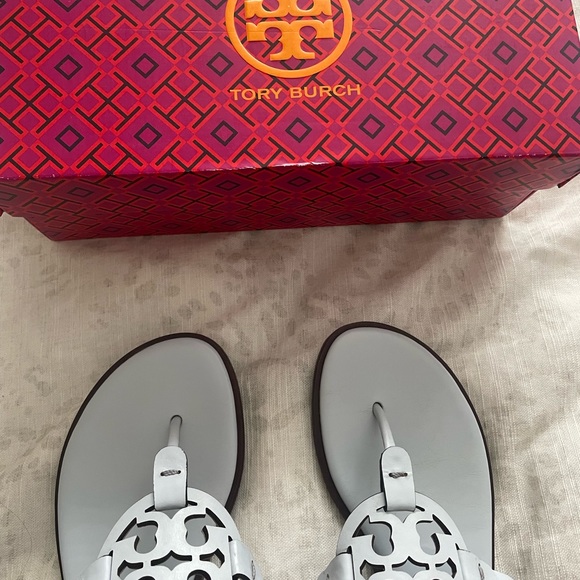 Tory Burch sandals new - Picture 7 of 8